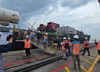 Pertamina Patra Niaga Kirim Kontainer Tabung LPG dan Drum BBM untuk Dukung Penyaluran Energi di Aceh   