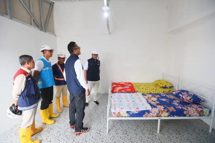 Danantara Sinergikan BUMN Bangun Huntara di Aceh Tamiang, PLN Sambung Listrik untuk Semua Rumah dan Fasum