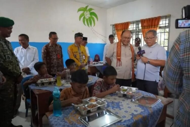 Perluas MBG ke Wilayah Terluar, BGN Resmikan SPPG di Sebatik Timur