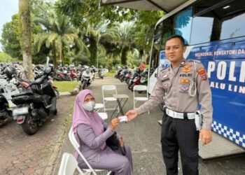 Satlantas Polres Bontang Hadirkan Layanan SIM di Ruang Publik Sunday Market