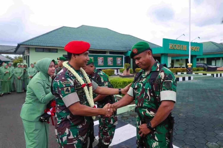 Suasana Haru Warnai Pelepasan Letkol Inf Syaiful Arif, S.Sos., M.Han