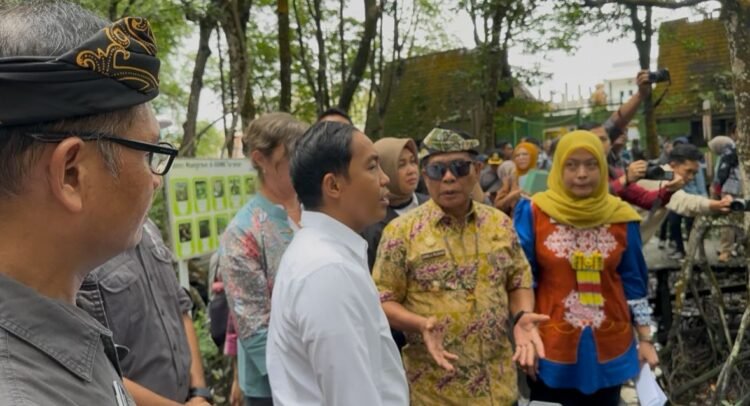 Hari Lahan Basah Sedunia, Raja Juli Antoni Tegaskan Rehabilitasi Mangrove Berkelanjutan di Kaltara