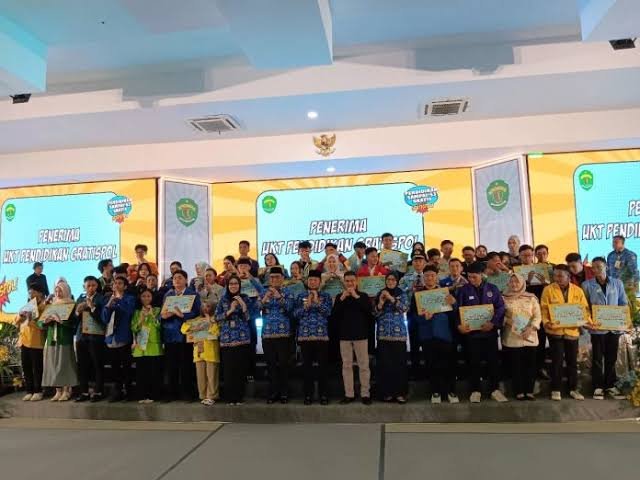 Pemprov Kaltim Realisasikan Pencairan Dana Program GratisPol