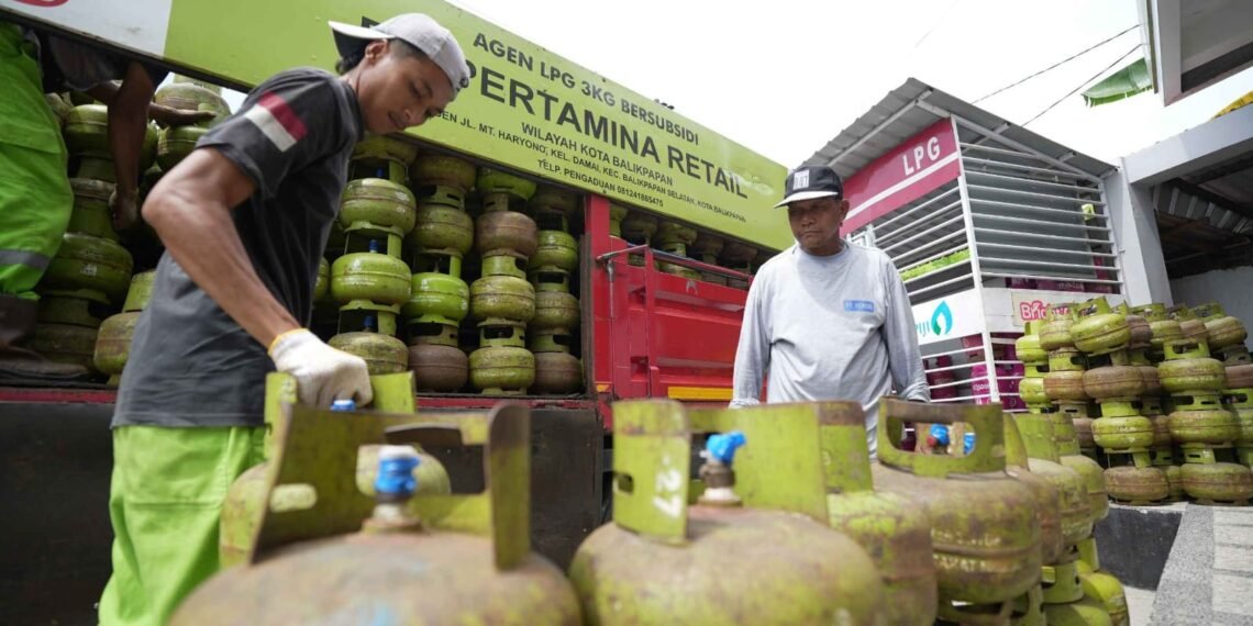 Extra Dropping LPG Pertamina di Kalimantan, Pastikan Pasokan Aman Selama Libur Keagamaan