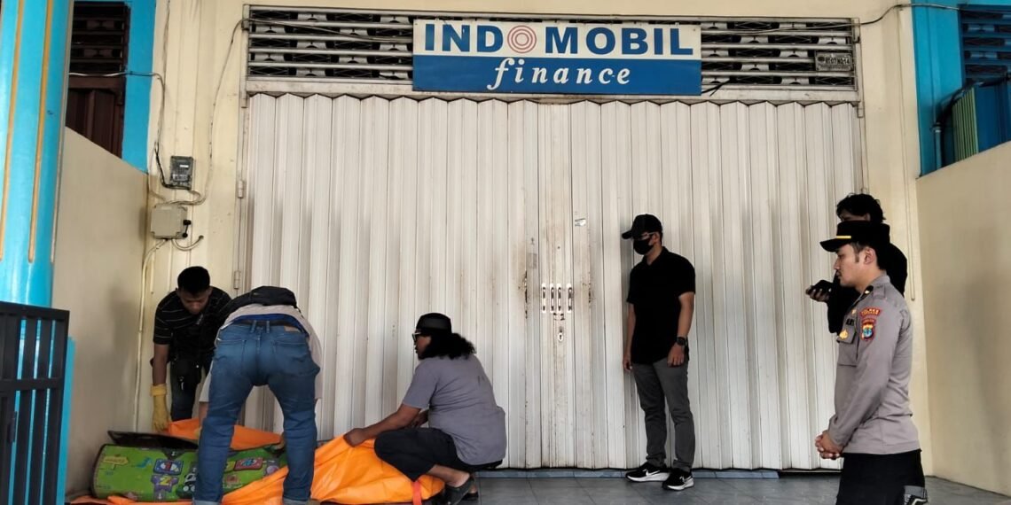 Diduga Sakit, Tukang Parkir Ditemukan Tak Bernyawa Depan Ruko di Jalan Slamet Riyadi