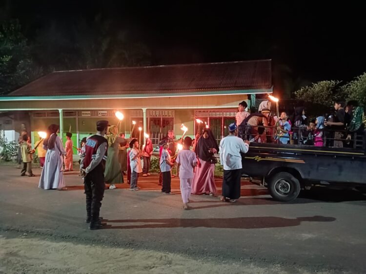 Polisi Amankan Pawai Obor Sambut Ramadan di Tanjung Palas Utara