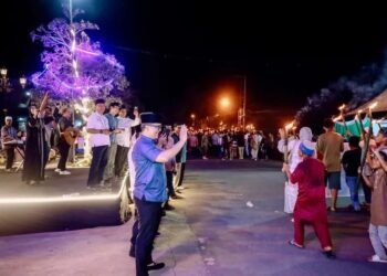 Ratusan Warga Tana Tidung Ikuti Pawai Obor Sambut Ramadan 1447 H