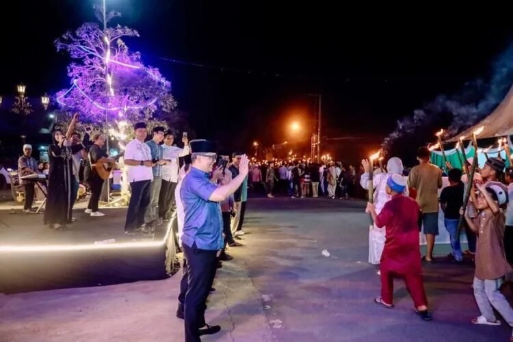 Ratusan Warga Tana Tidung Ikuti Pawai Obor Sambut Ramadan 1447 H