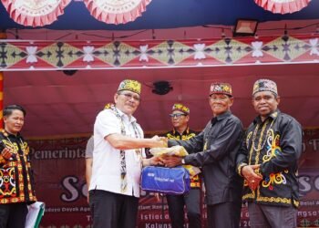 Wagub Buka Festival Budaya, Perkuat Jati Diri Dayak Agabag Sungai Tulid 