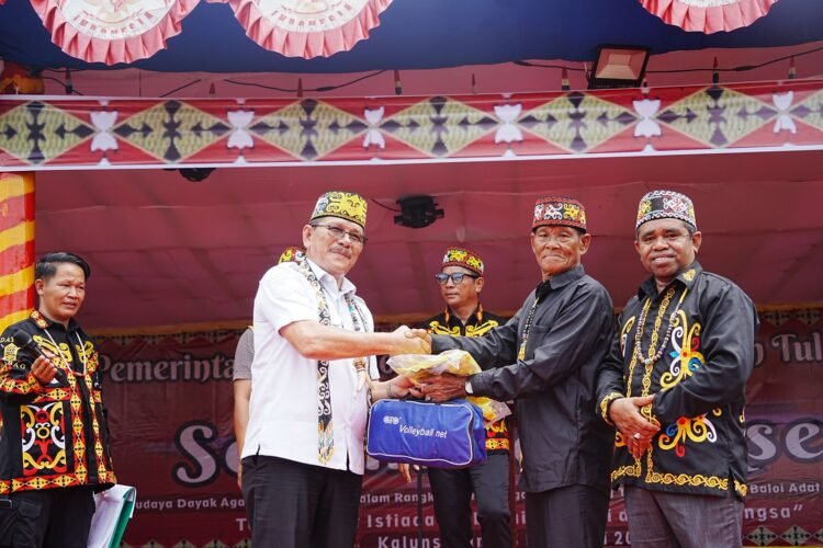 Wagub Buka Festival Budaya, Perkuat Jati Diri Dayak Agabag Sungai Tulid 