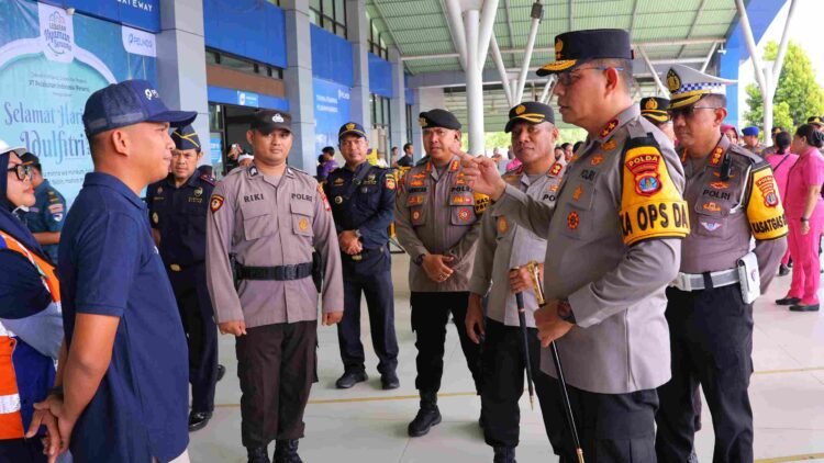 Pastikan Kesiapan Personel di Perbatasan, Kapolda Kaltara Tinjau Posko Operasi Ketupat di Nunukan dan Sebatik