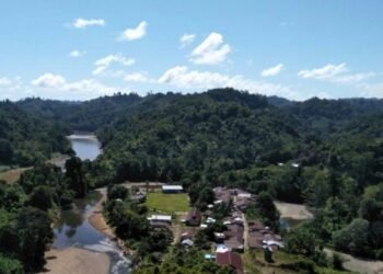 Gelap dan Sunyi di Perbatasan, Kehidupan Warga Long Bulu Tanpa Listrik dan Sinyal