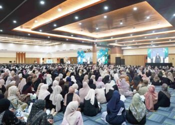 4.000 Jamaah Hadiri Ramadhan SIAP QRIS BI Kaltara Bersama Ustadz Hanan Attaki