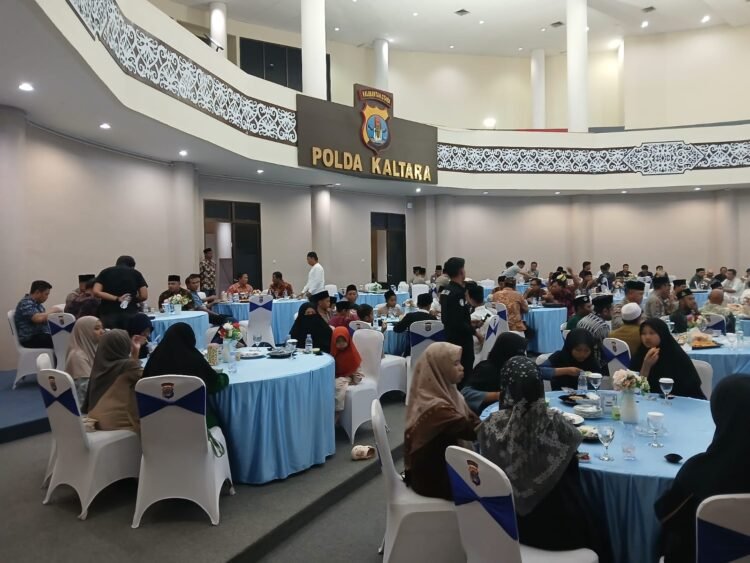 ​Pererat Sinergitas di Bulan Suci, Kapolda Kaltara Buka Puasa Bersama Lintas Tokoh dan Elemen Masyarakat