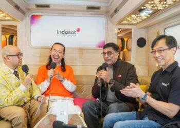 11 Jam Live TikTok Tanpa Putus Bareng Indosat, Dave Hendrik – Iwet Ramadhan Pecahkan Rekor MURI