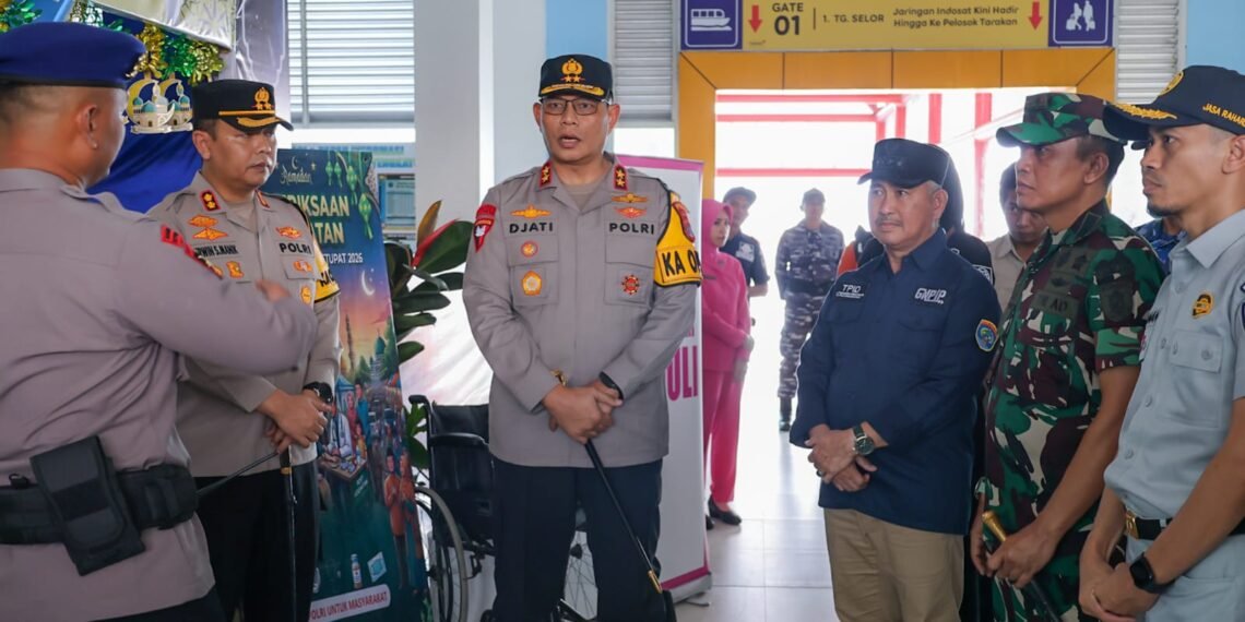 Dandim 0907/Tarakan Dampingi Kapolda Kaltara dan Wali Kota Tinjau Pos Pengamanan dan Pelayanan