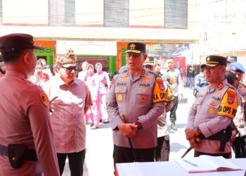 Kapolda Kaltara Tinjau Pos Pengamanan dan Pelayanan Operasi Ketupat Kayan 2026 di Nunukan