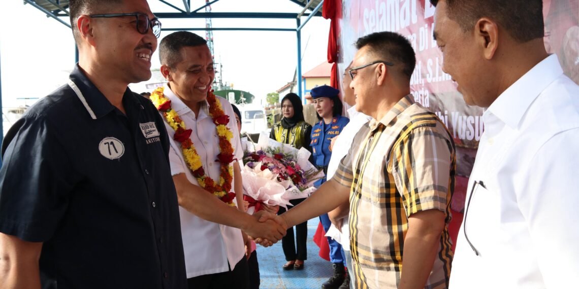 Wakapolda Kaltara Brigjen Pol. Yusuf S.I.K., M.Hum Tiba di Tanjung Selor, Disambut Hangat Oleh Brigjen Pol. Andries Hermanto S.I.K., S.H., M.Si