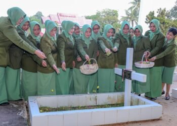 Peringati HUT ke-80, Persit Kodim 0907 Tarakan Ziarah ke TMP Dwikora