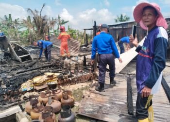 Damkar Terima Informasi Terlambat, Evaluasi Penanganan Kebakaran di Pantai Amal