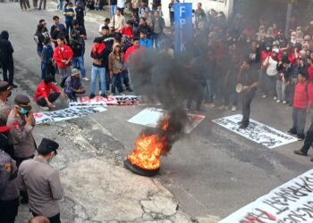 Aliansi GAMPAR Desak Pencopotan Ketua DPRD Kaltara, Beberkan Pemotongan Anggaran Pendidikan Rp10 Miliar