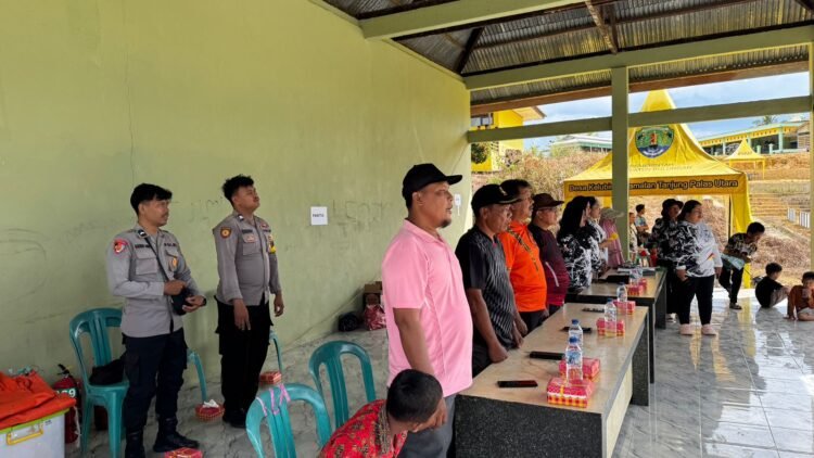 Polresta Bulungan Amankan Pembukaan Turnamen Sepak Bola Desa Kelubir