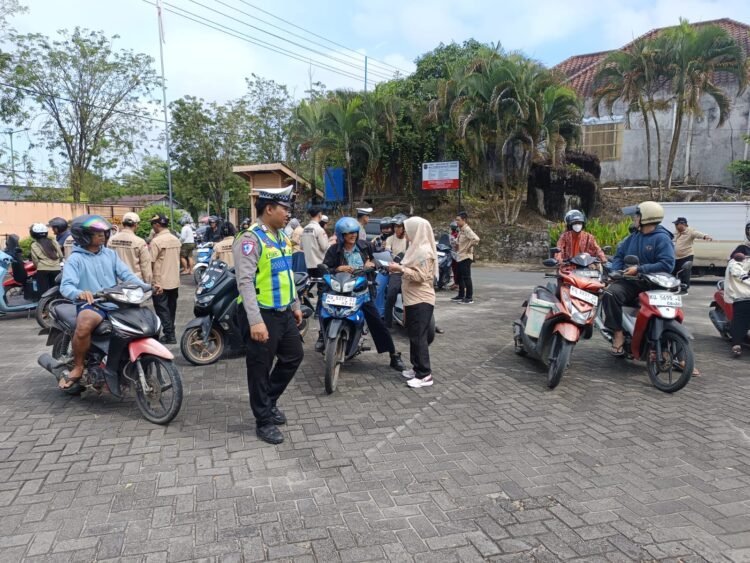 P2KB di MPP Tarakan Jaring 1.596 Kendaraan, Puluhan Wajib Pajak Langsung Bayar