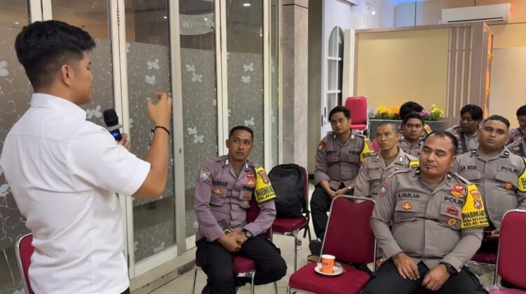 Dirbinmas Polda Kaltara Pimpin Apel Bhabinkamtibmas di Nunukan, Tekankan Peran Sahabat dan Problem Solver di Tengah Masyarakat