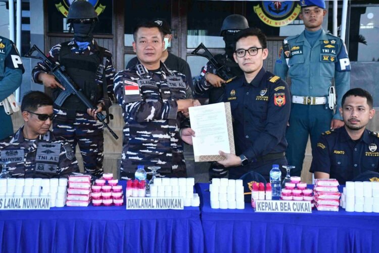 Lanal Nunukan Gagalkan Penyelundupan 1.832 Item Kosmetik Ilegal dari Tawau Malaysia