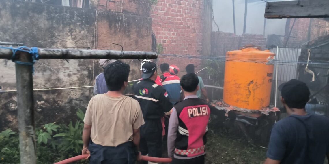 Ruko di Bunyu Ludes Terbakar, Ledakan Awal Picu Api Cepat Membesar