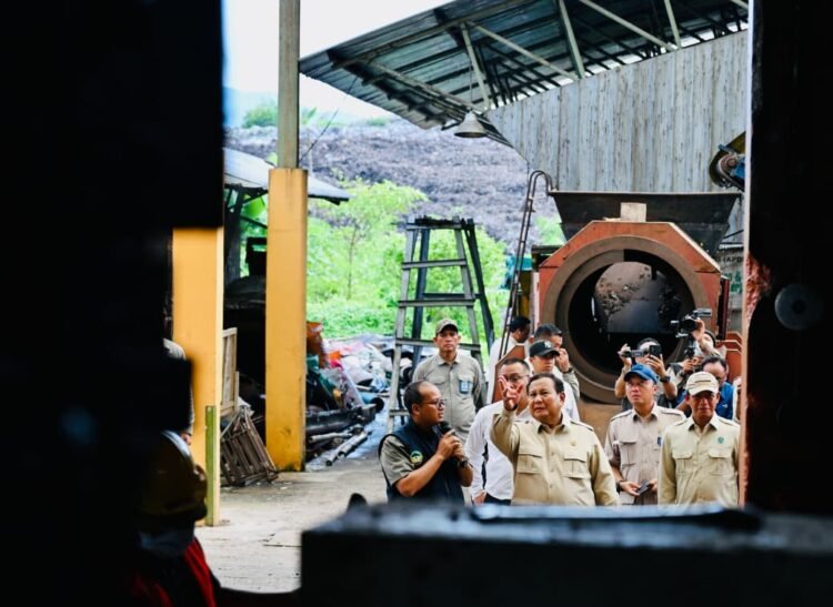 Presiden Prabowo Tinjau TPST BLE Banyumas, Dorong Pengelolaan Sampah Terpadu dan Ekonomi Sirkular Nasional