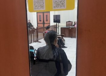 Juru Bicara PN Balikpapan Imran Marannu Iriansyah memberikan penjelasan terkait status tahanan kota terdakwa kasus dugaan penipuan jual beli solar.