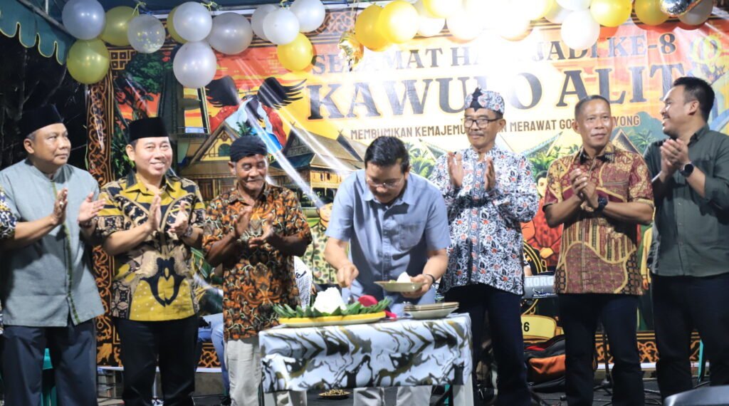 Hadiri HUT ke-8 Kawulo Alit, Wagub Ajak Masyarakat Perkuat Harmoni Sosial di Kaltara