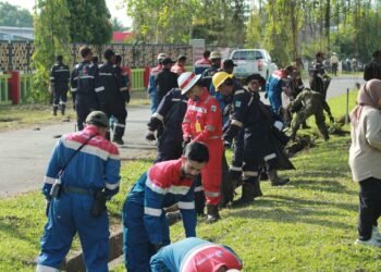 Aksi Hijau di Hari Buruh, PT Pertamina EP Bunyu Field Tanam Pohon dan Bersihkan Sampah 