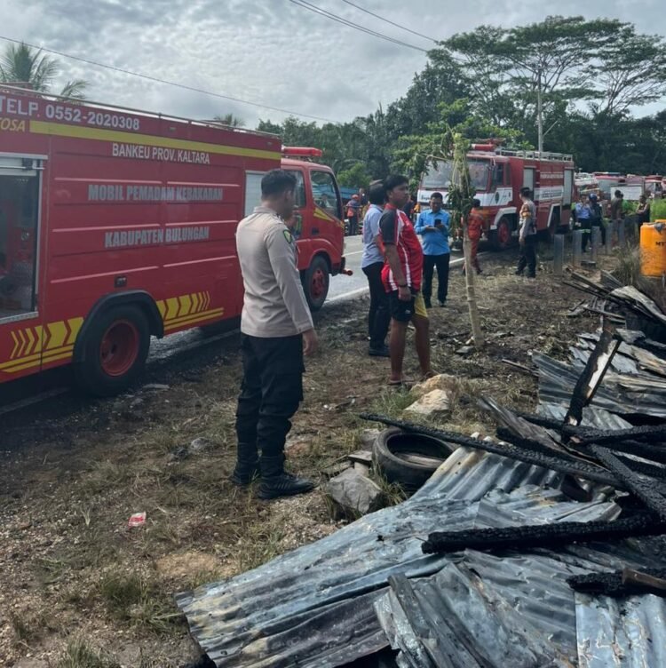 Api Lalap Empat Rumah Kontrakan di Jalur Tanjung Selor–Tanah Kuning
