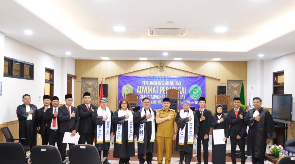 Pengangkatan Advokat Peradi SAI, Wagub Ingatkan Pentingnya Menjaga Integritas