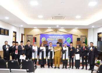 Pengangkatan Advokat Peradi SAI, Wagub Ingatkan Pentingnya Menjaga Integritas