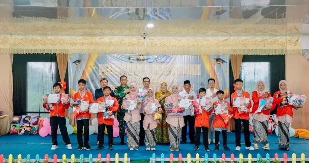 Bupati Ibrahim Ali Ingatkan Siswa Lanjut Pendidikan