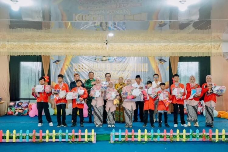Bupati Ibrahim Ali Ingatkan Siswa Lanjut Pendidikan