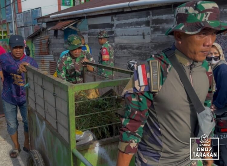 Kodim Tarakan Dukung Gerakan Indonesia ASRI Lewat Aksi Bersih Lingkungan
