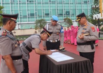 Sertijab Lima Pejabat, Kapolresta Tekankan Integritas dan Profesionalisme