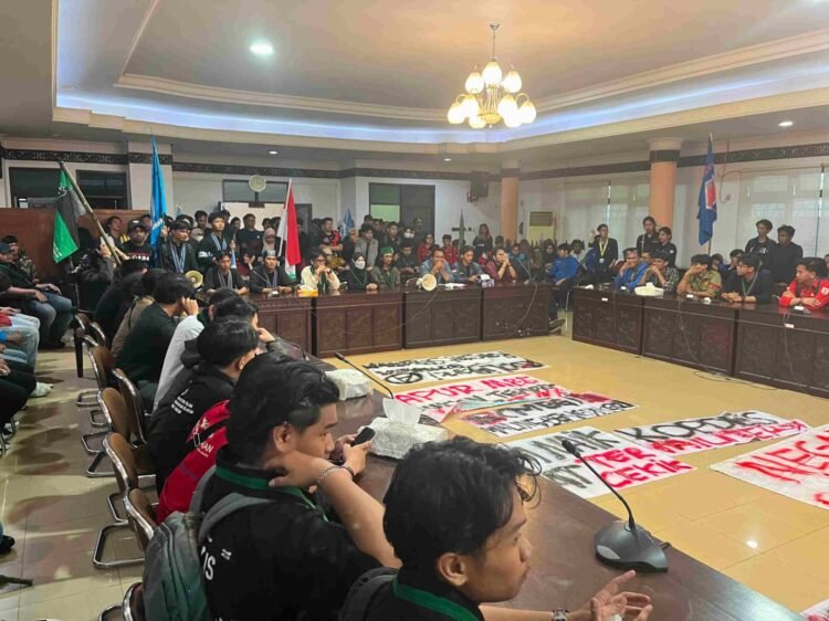 DPRD Tarakan Respons Demo Mahasiswa, Muhammad Yunus: Akan Kami Sampaikan ke Pusat