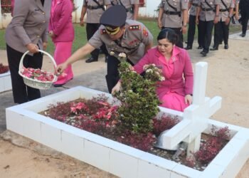 Ziarah dan Tabur Bunga Warnai Rangkaian Hari Bhayangkara ke-80 di Tarakan