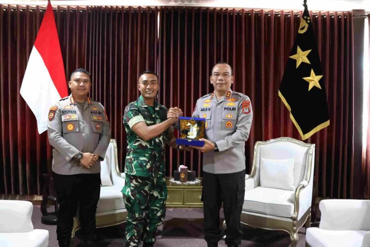 Perkuat Sinergi TNI-Polri, Kapolda Kaltara Terima Kunjungan Silaturahmi Danyonif TP 880/Banuanta