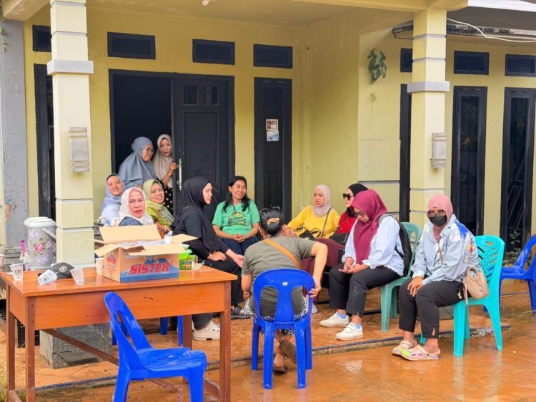 Vamelia Tinjau Longsor di Tana Tidung, Warga Diminta Waspada