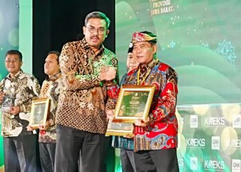 Prestasi Nasional Lagi! Gubernur Bawa Kaltara Raih Dua Penghargaan Anugerah Adinata Syariah 2026