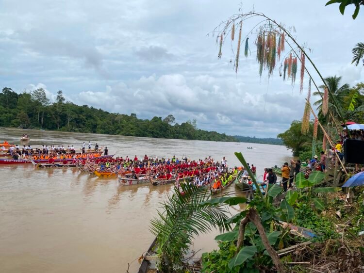 Lomba Perahu Dayung Konferensi GKII Kayan Hilir Berlangsung Aman, Polisi Pastikan Pengamanan Maksimal