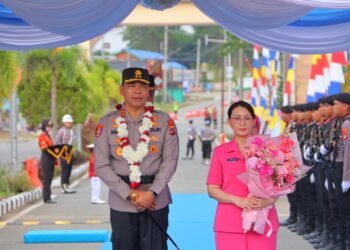 Polda Kaltara Sambut Hangat Kedatangan Kapolda Baru Irjen Pol. Agus Wijayanto Beserta Ketua Bhayangkari Daerah Kaltara