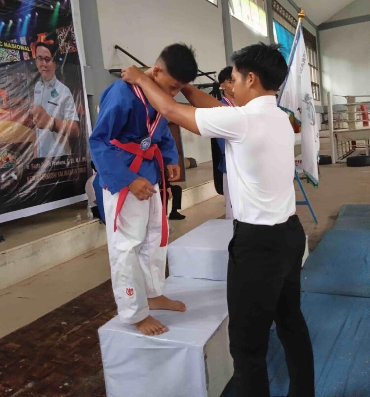 FERKUSHI Bulungan Bawa Pulang Perak, Pelatih dan Wasit Ikuti Lisensi C Nasional