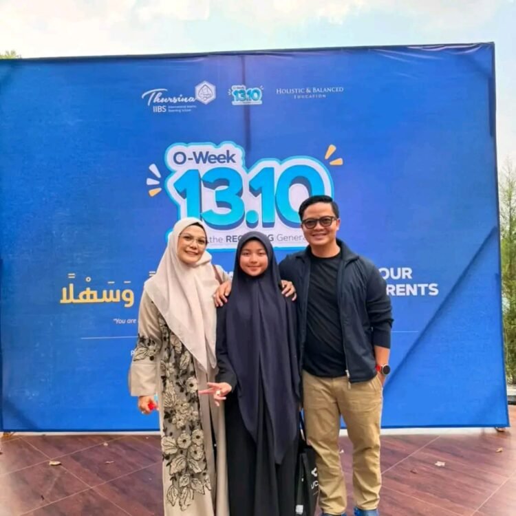 Langkah Kecil Fatimah Azhara Menuju Pesantren, Doa Besar Seorang Ibrahim Ali
